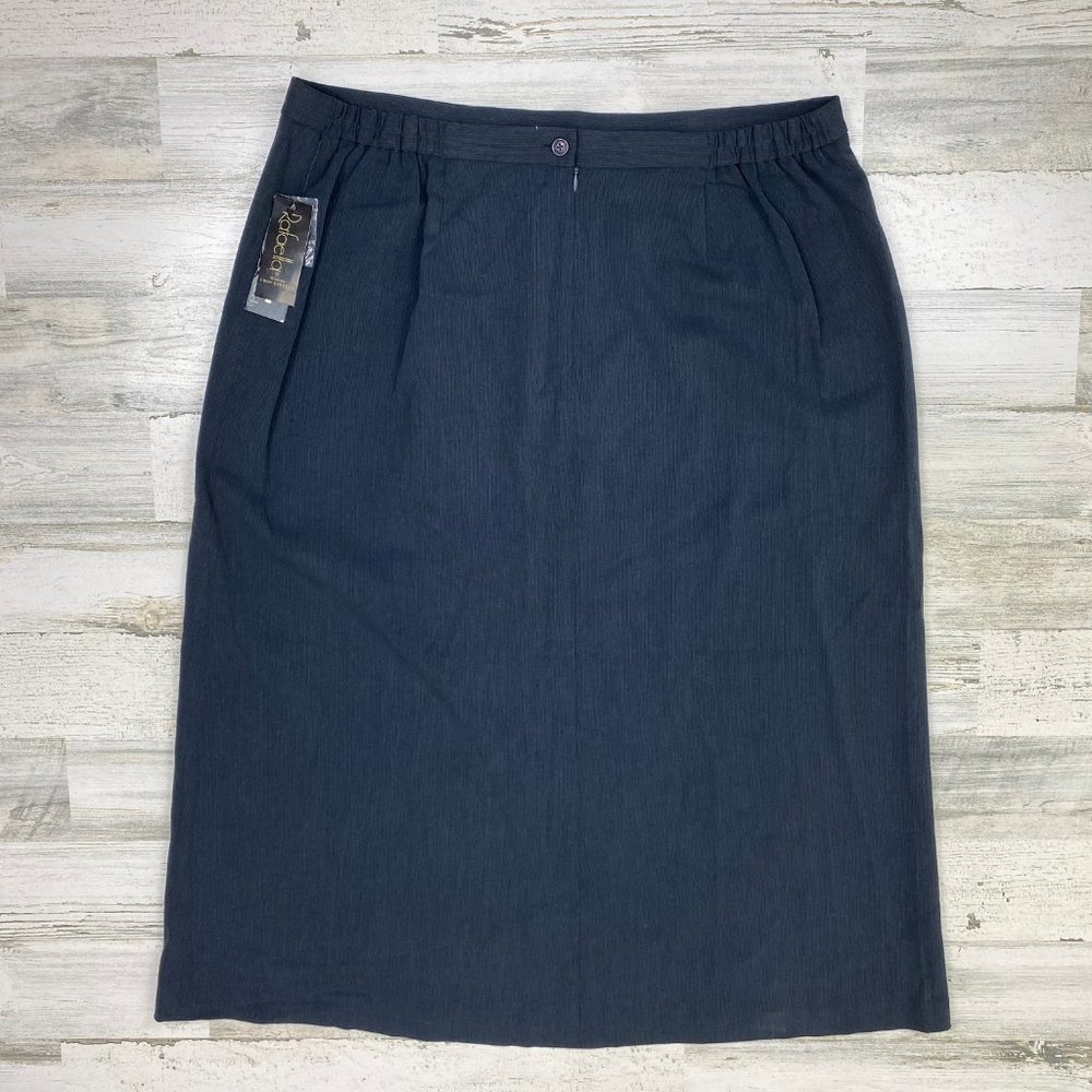 NWT Rafaella Slate Gray Career Skirt 22W MSRP $68 - Picture 3 of 3